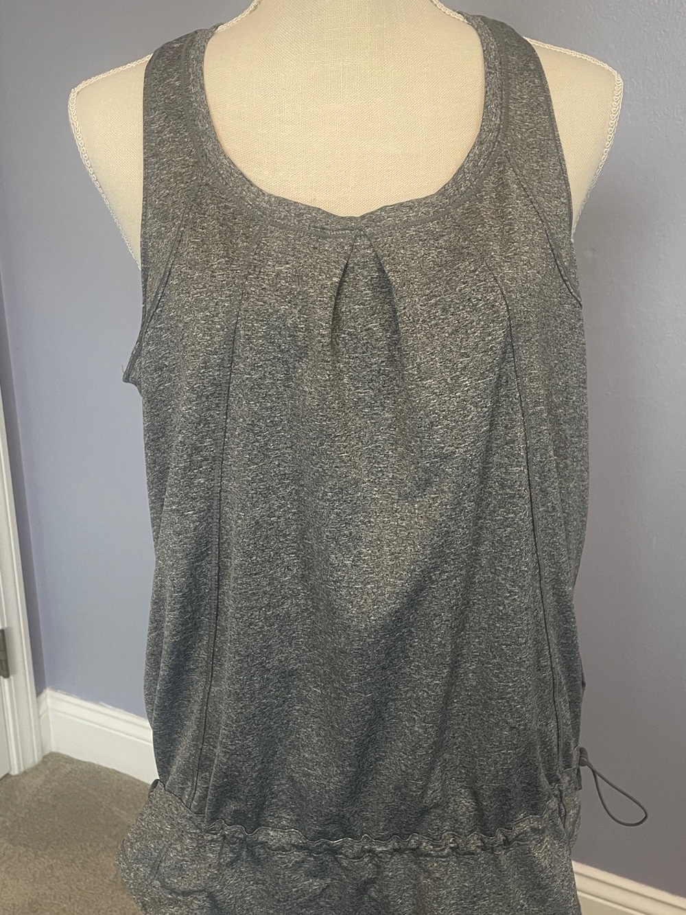 32 Degrees Racerback Gray Sleeveless Tank Top with Drawstring Hem size L